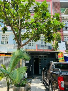 Bán nhà 4 lầu mặt tiền Linh Trung - Diện tích 80m² ngang 5 cực hiếm